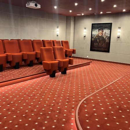Montana Bussy Saint Georges Aparthotel ภายนอก รูปภาพ