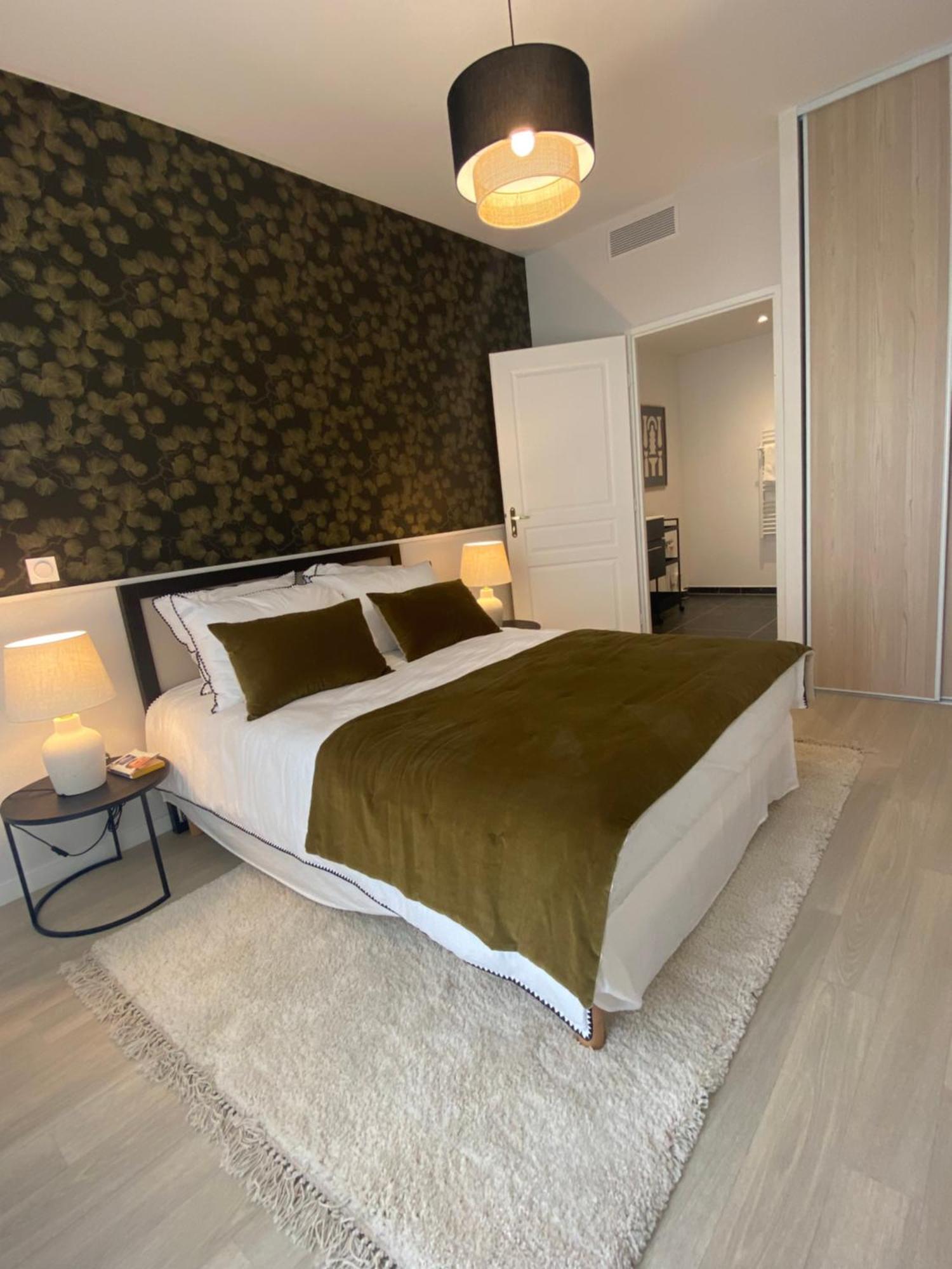 Montana Bussy Saint Georges Aparthotel ภายนอก รูปภาพ